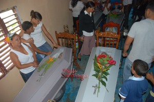 Sepultan Familias en Accidente en la Vega. (3)