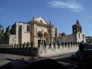 915061-CATEDRAL_PRIMADA_DE_AMERICA-Santo_Domingo