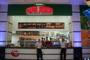 Fachada Cadena Papa Johns en Blue Mal
