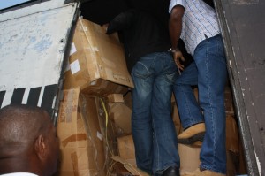 autoridades-allanan-papo-shipping-en-esperanza.jpg