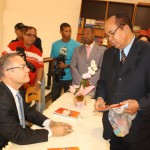 fotos-firma-libro-figueroa-agosto-el-poder-del-narco.jpg fotos-firma-libro-figueroa-agosto-el-poder-del-narco.jpg