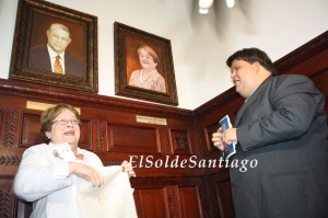 raul-martinez-asume-como-nuevo-gobernador-de-santiago.jpg
