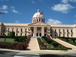 poder-ejecutivo-deroga-decreto-que-nombra-director-conaleche.jpg