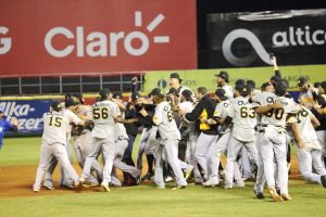 Aguilas Cibaeñas campeones!