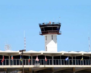 Varias aerolíneas cancelan algunos vuelos en el AILA, PP y Balaguer