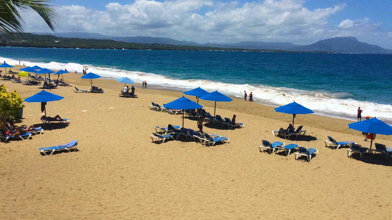 COE prohibe uso de playas desde Montecristi hasta Samaná
