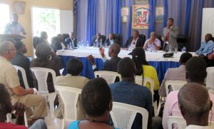 Alcaldes RD y Haití se reúnen para buscar salida a conflictos