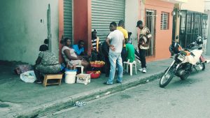 Vendedores haitianos regresan a las calles de Santiago