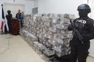 Decomisan 1,600 kilos de cocaína