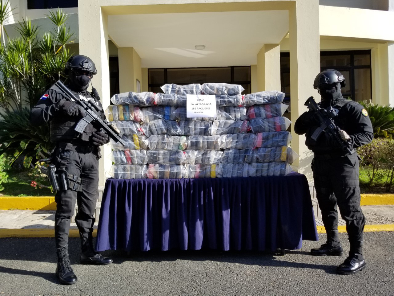 Autoridades dominicanas incautan 193 kilos de cocaína