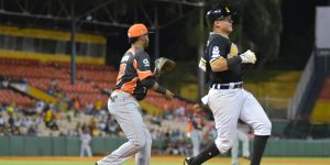 Toros del Este blanquean Águilas Cibaeñas