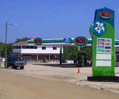 Asaltan estación combustibles en Manzanillo