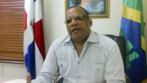 Domingo Ureña llama a enfrentar violencia juvenil con empleos y educación