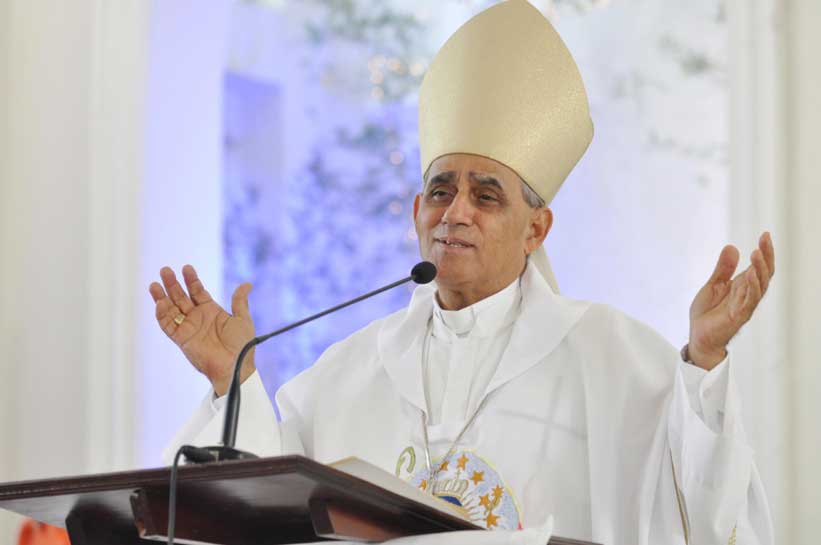 Arzobispo clama por oportunidad para la juventud