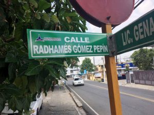 Designan con nombre Radhamés Gómez Pepín calle en Villa Olga