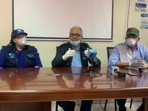 Ministro de Salud Pública en Santiago