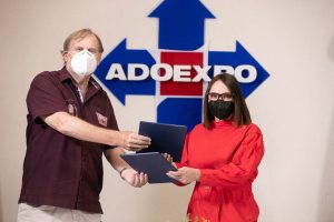 Crean primera “marca colectiva” de aguacate dominicano para comercializar en EE.UU.