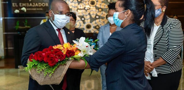 Canciller de Haití Claude Joseph llega al país