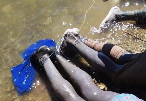 cuerpos atados de haitianos