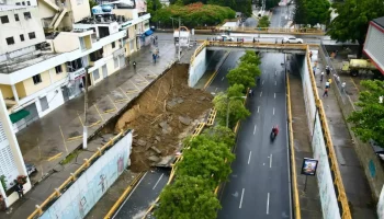 muro avenida Las Carreras por lluvias